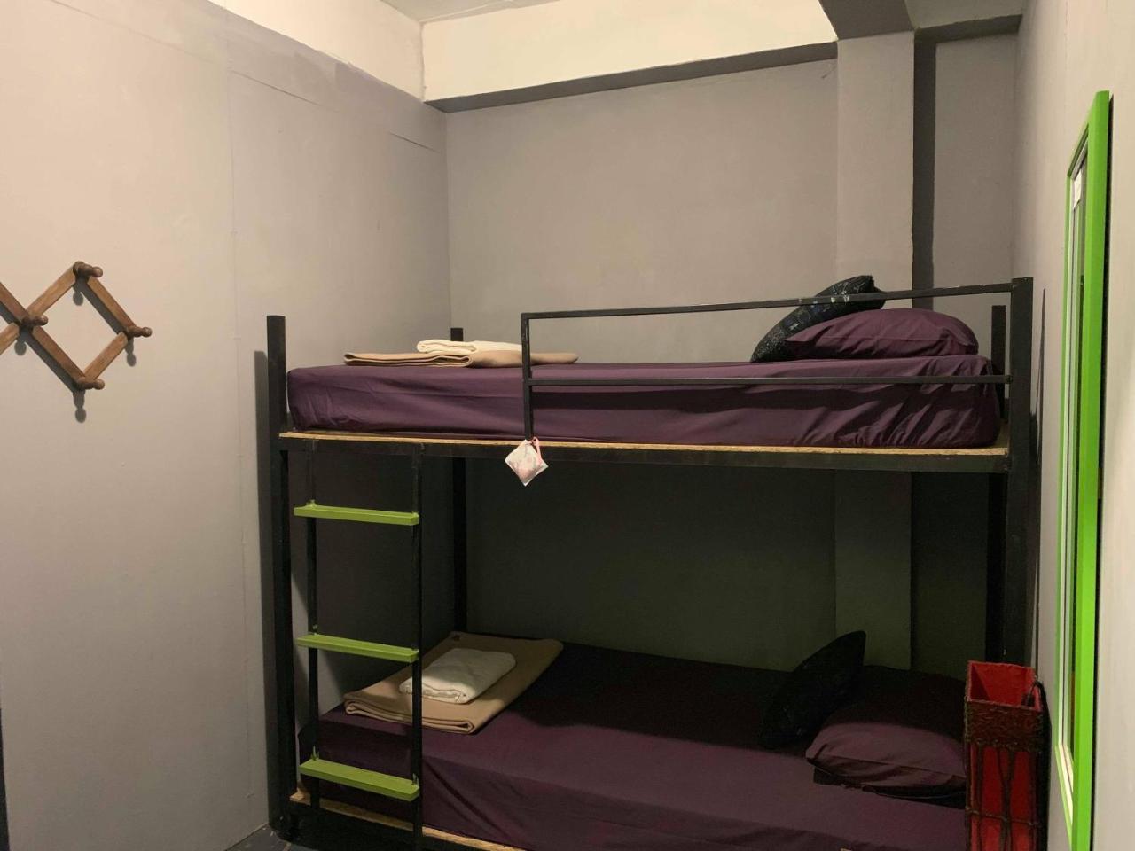 J Giant Hostel Čiang Mai Exteriér fotografie