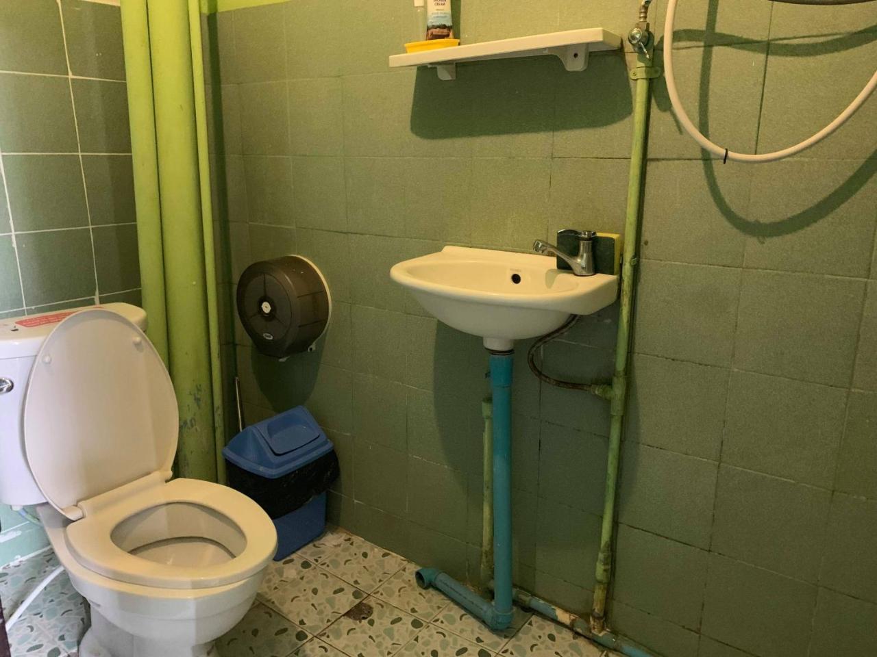 J Giant Hostel Čiang Mai Exteriér fotografie